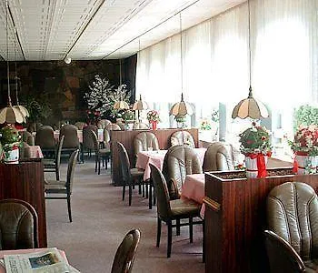 阿姆松恩航酒店 3*